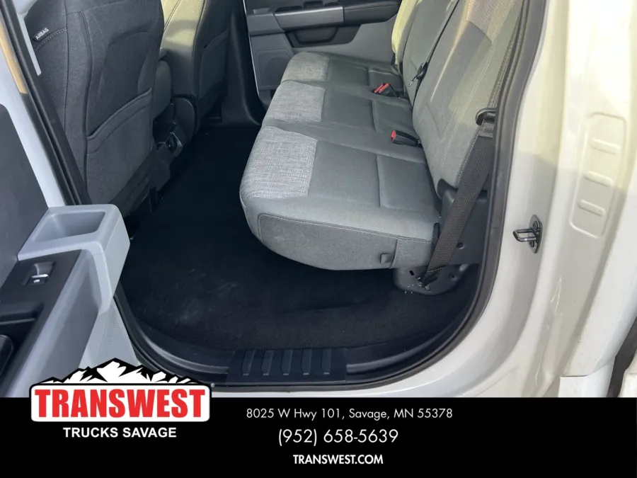 2024 Ford F250 | Photo 5 of 17