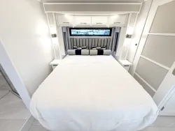 2026 Newmar New Aire 3547 | Thumbnail Photo 15 of 31