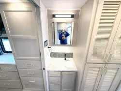 2026 Renegade Valencia 36SB | Thumbnail Photo 13 of 25