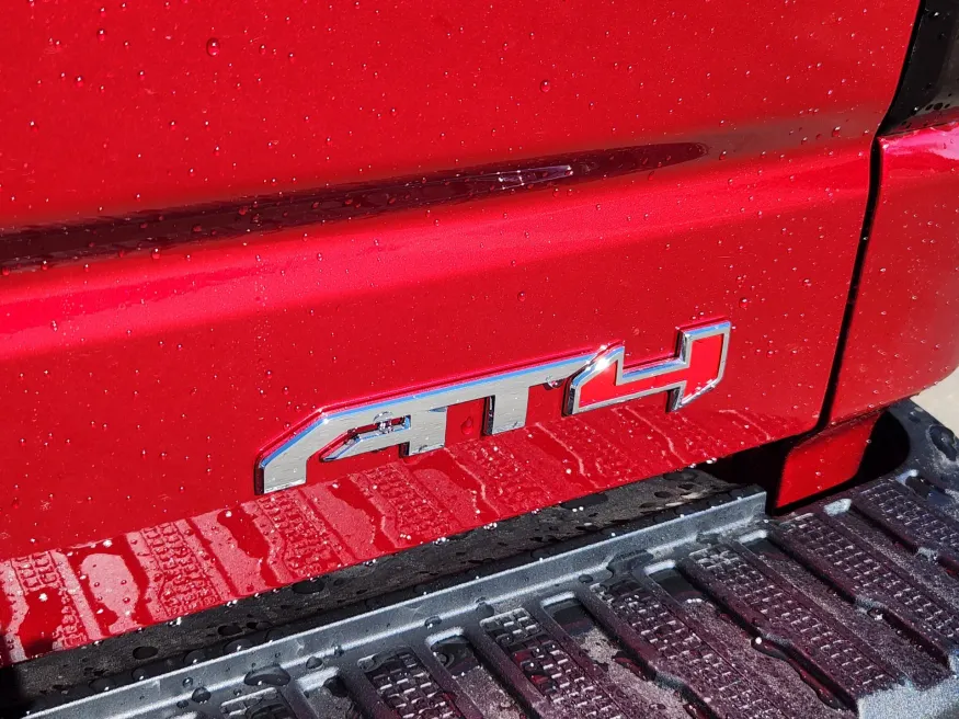 2026 GMC Sierra 1500 AT4 | Photo 14 of 31