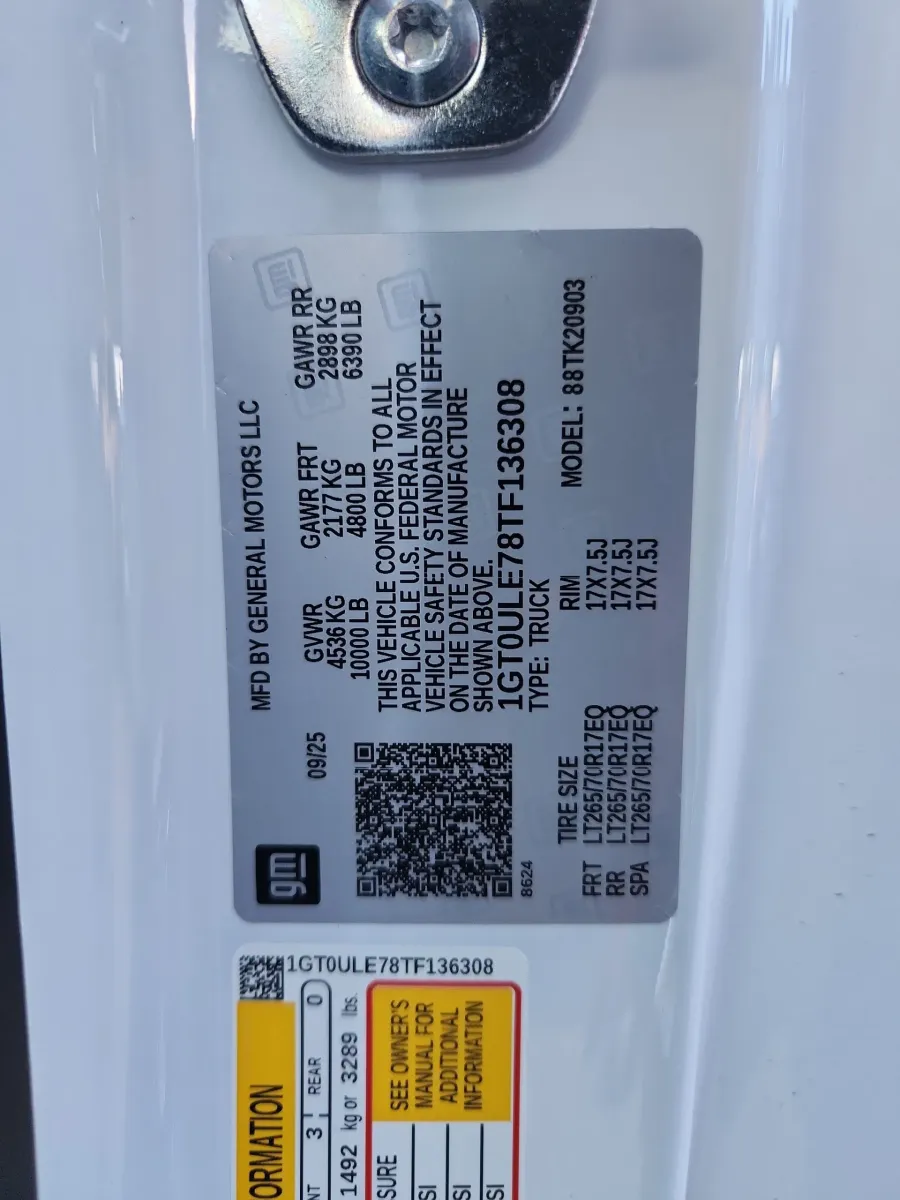 2026 GMC Sierra 2500HD Pro | Photo 27 of 28