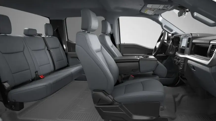 2026 Ford Super Duty F-250 | Photo 5 of 8