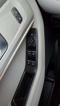 2026 Ford Explorer | Thumbnail Photo 13 of 32