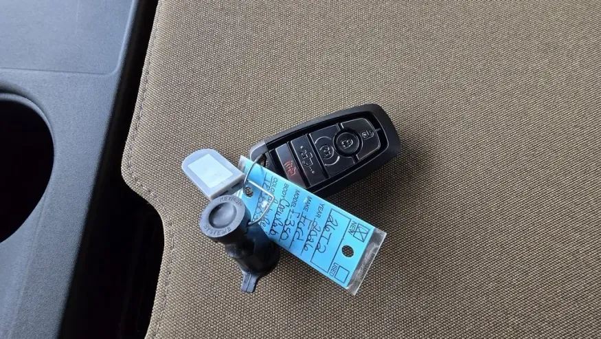 2026 Ford Super Duty F-350 | Photo 24 of 30