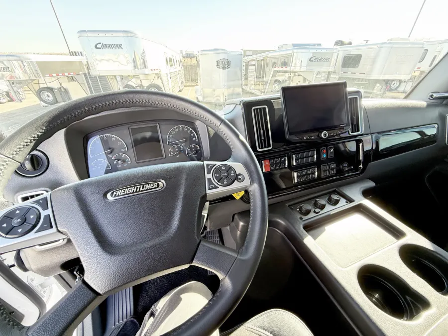 2025 Freightliner M2 106 Plus Summit Hauler | Photo 6 of 22