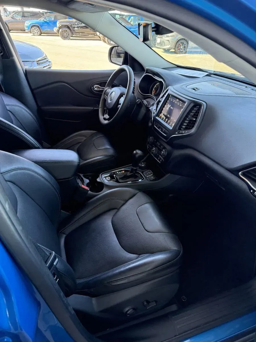 Used 2023 Jeep Cherokee Altitude Lux in Limon, CO SUV / Crossover