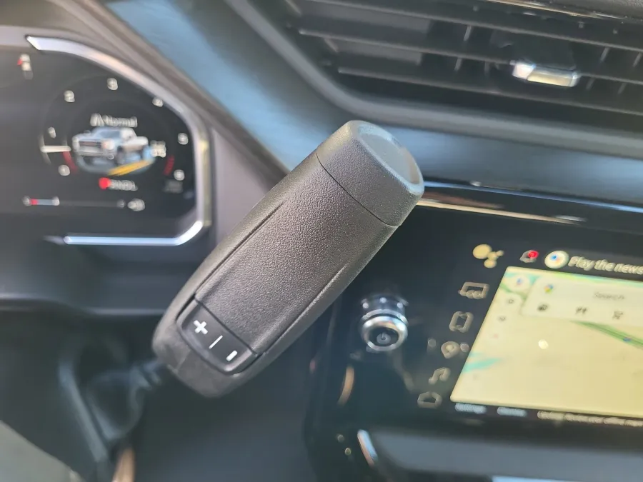 2026 GMC Sierra 2500HD AT4 | Photo 18 of 23