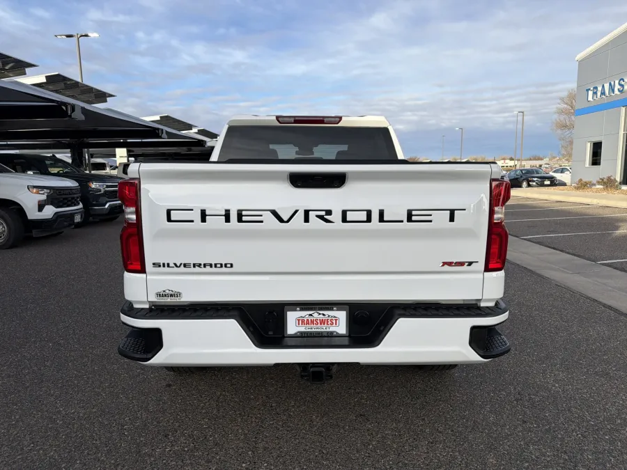 2023 Chevrolet Silverado 1500 RST | Photo 3 of 20