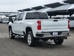 2022 Chevrolet Silverado 2500HD LTZ | Thumbnail Photo 10 of 36