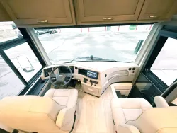 2026 Newmar Northern Star 3418 | Thumbnail Photo 3 of 23