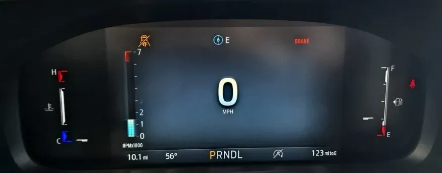 2026 Ford Maverick | Photo 17 of 28