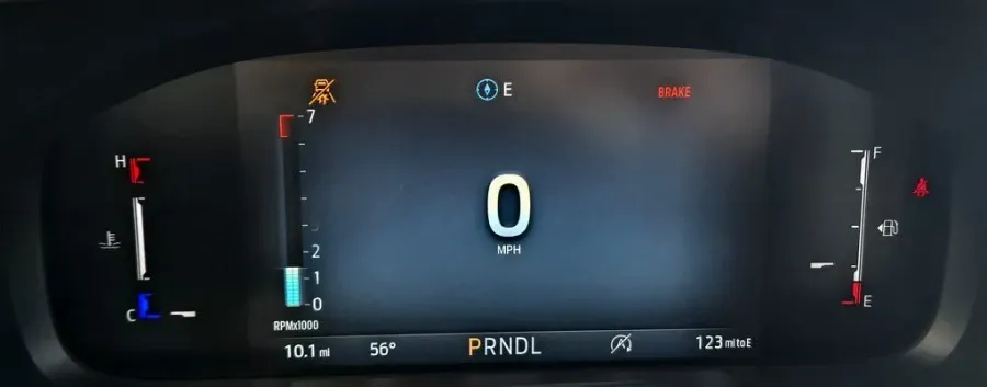 2026 Ford Maverick | Photo 17 of 28