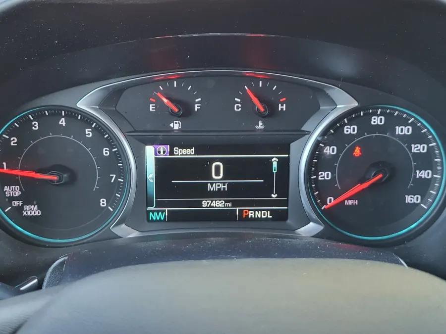 2018 Chevrolet Equinox LT | Photo 13 of 24