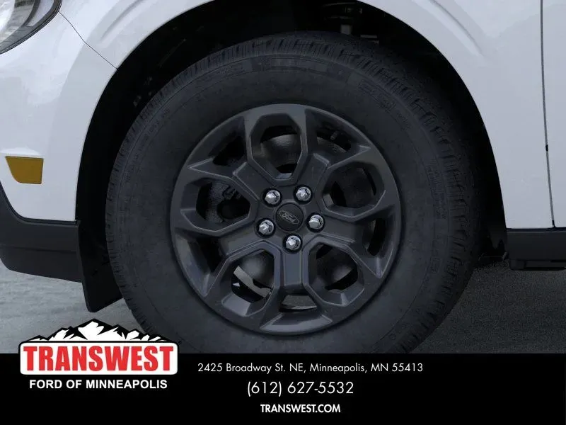 2026 Ford Maverick XLT | Photo 19 of 24