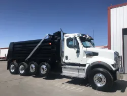 2025 Western Star 49X | Thumbnail Photo 2 of 12