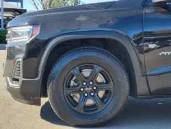 2023 GMC Acadia AT4 | Thumbnail Photo 8 of 27