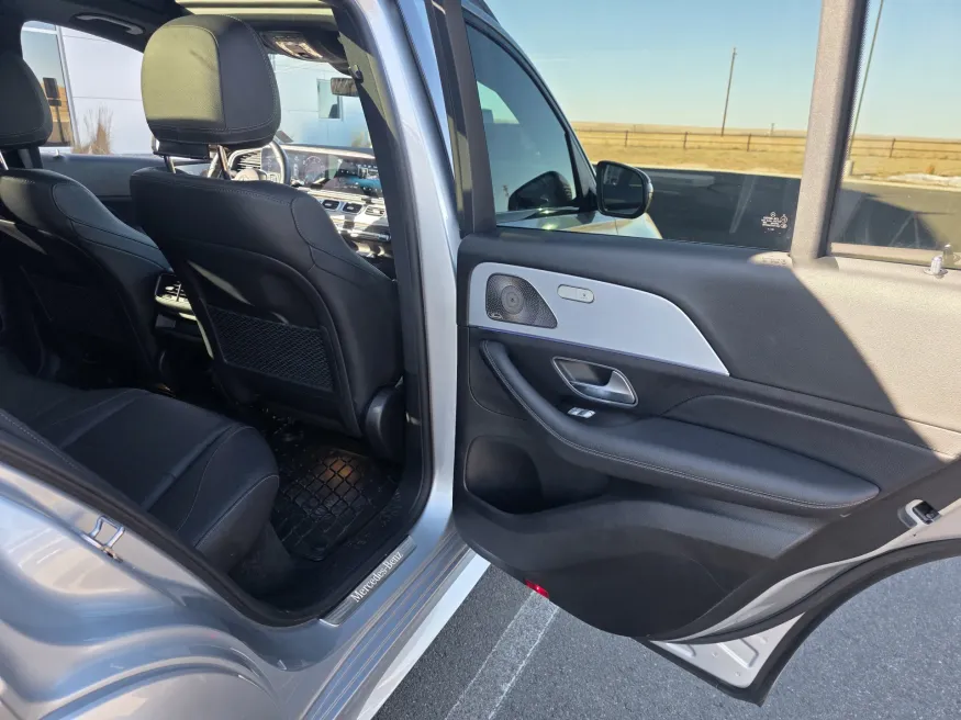 2022 Mercedes Benz GLE 350 | Photo 15 of 29