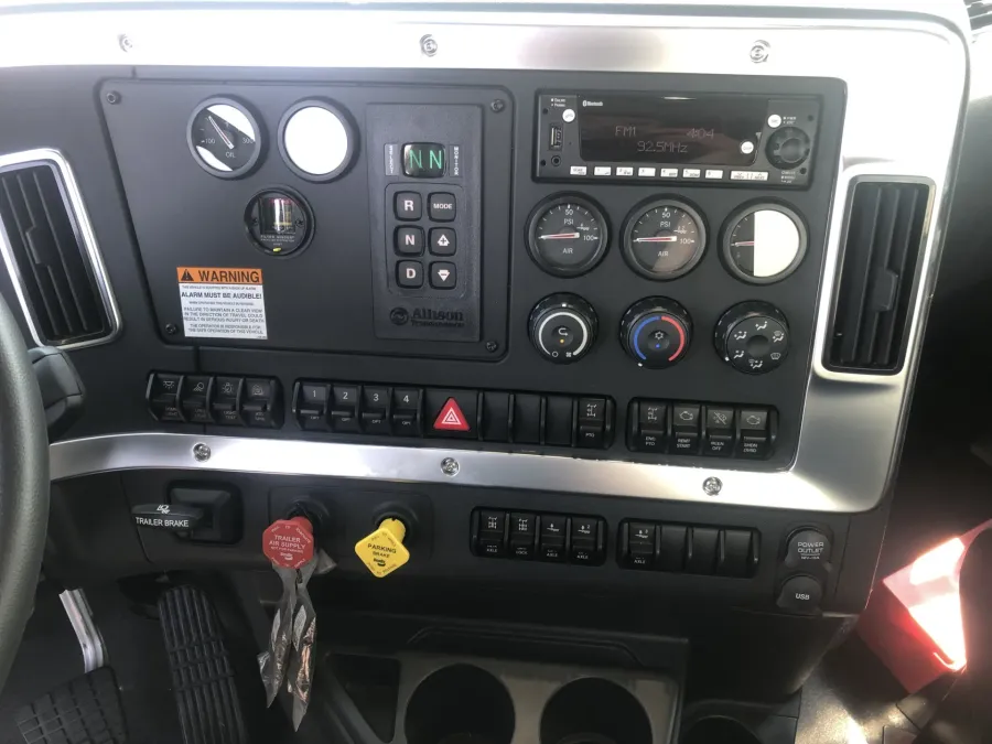 2026 Western Star 47X | Photo 11 of 11