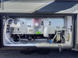 2021 Newmar Ventana 3412 | Thumbnail Photo 32 of 39