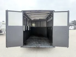 2025 Logan Coach Crossfire 3HGN | Thumbnail Photo 10 of 14