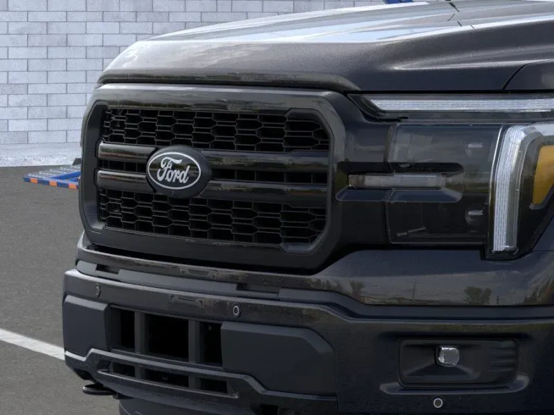 2026 Ford F-150 Lariat | Photo 16 of 22