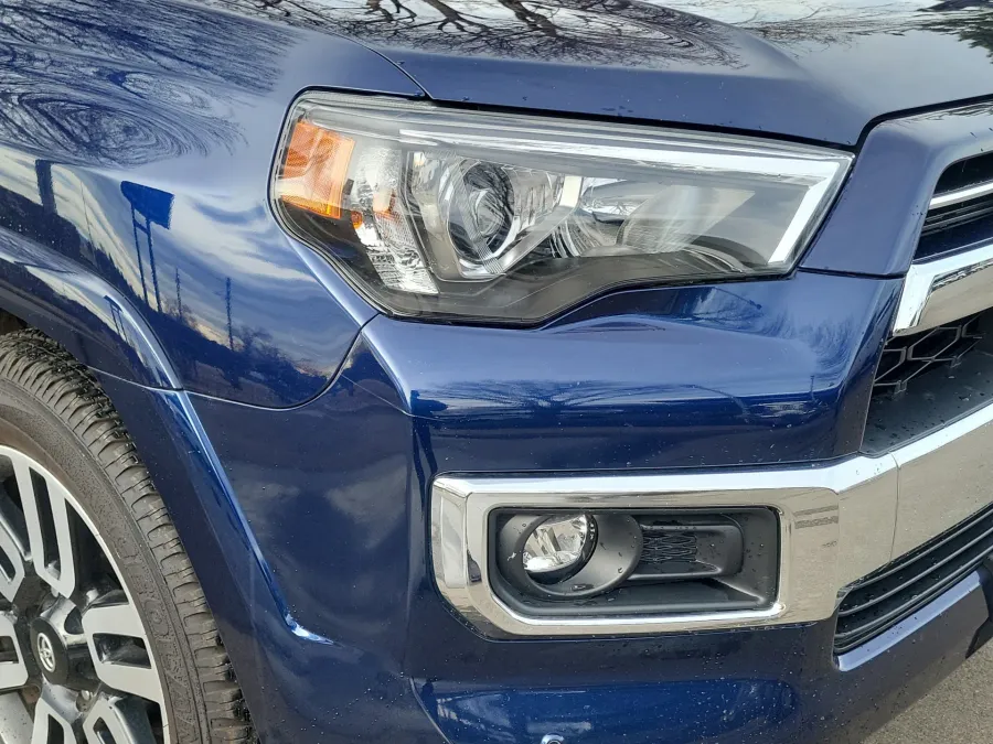 2022 Toyota 4Runner Limited | Photo 4 of 24