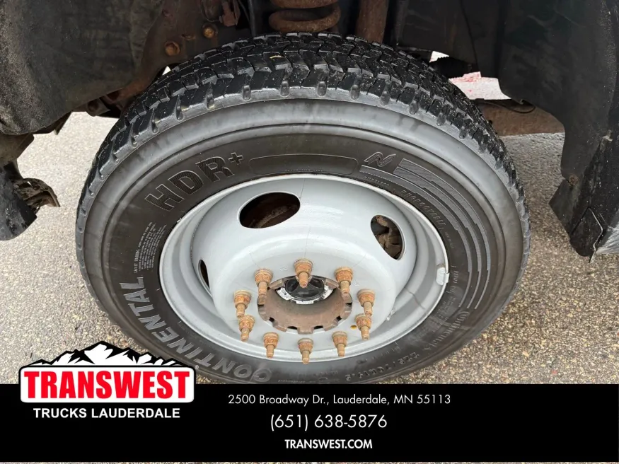 2011 Ford Super Duty F-450 XL | Photo 15 of 20