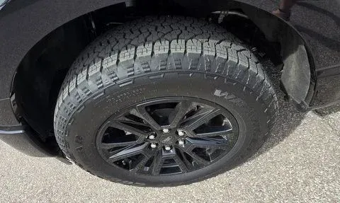 2024 Ford F-150 | Photo 12 of 34