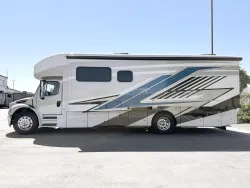 2026 Newmar Grand Star 3444 | Thumbnail Photo 3 of 29