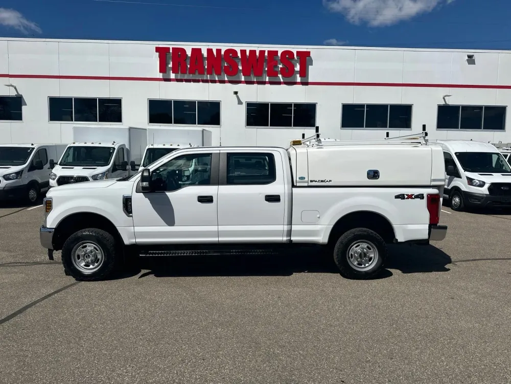 2019 Ford F-250 XL 4x4 Crew Cab 6-3/4' Box's photo