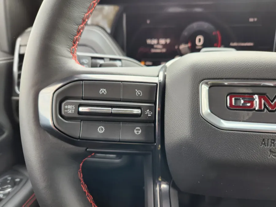 2026 GMC Yukon AT4 Ultimate | Photo 26 of 33