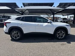 2025 Chevrolet Trax LT | Thumbnail Photo 5 of 20