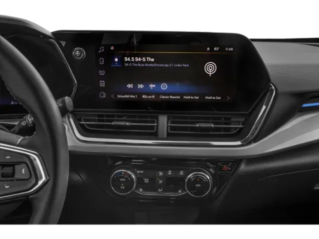 2025 Chevrolet Trax | Photo 6 of 12