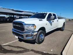 2024 RAM 3500 Tradesman | Thumbnail Photo 3 of 23