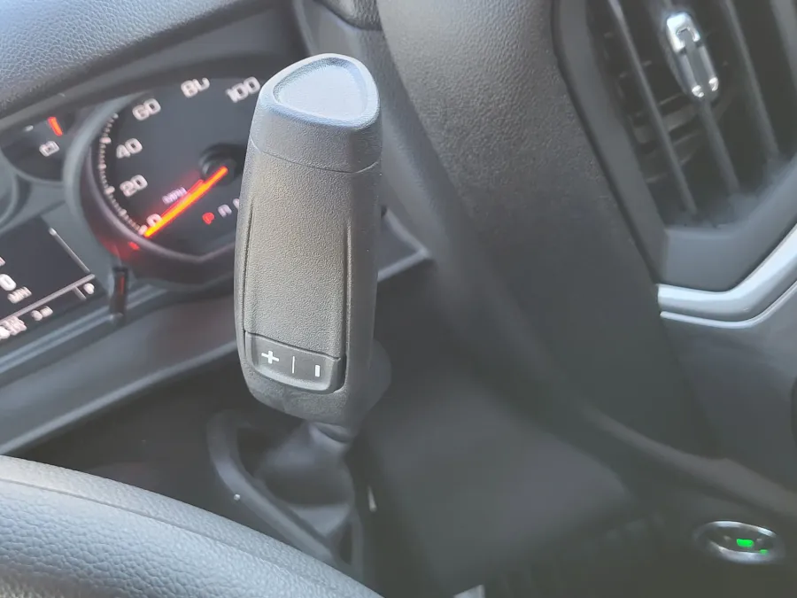 2026 GMC Sierra 2500HD Pro | Photo 18 of 26