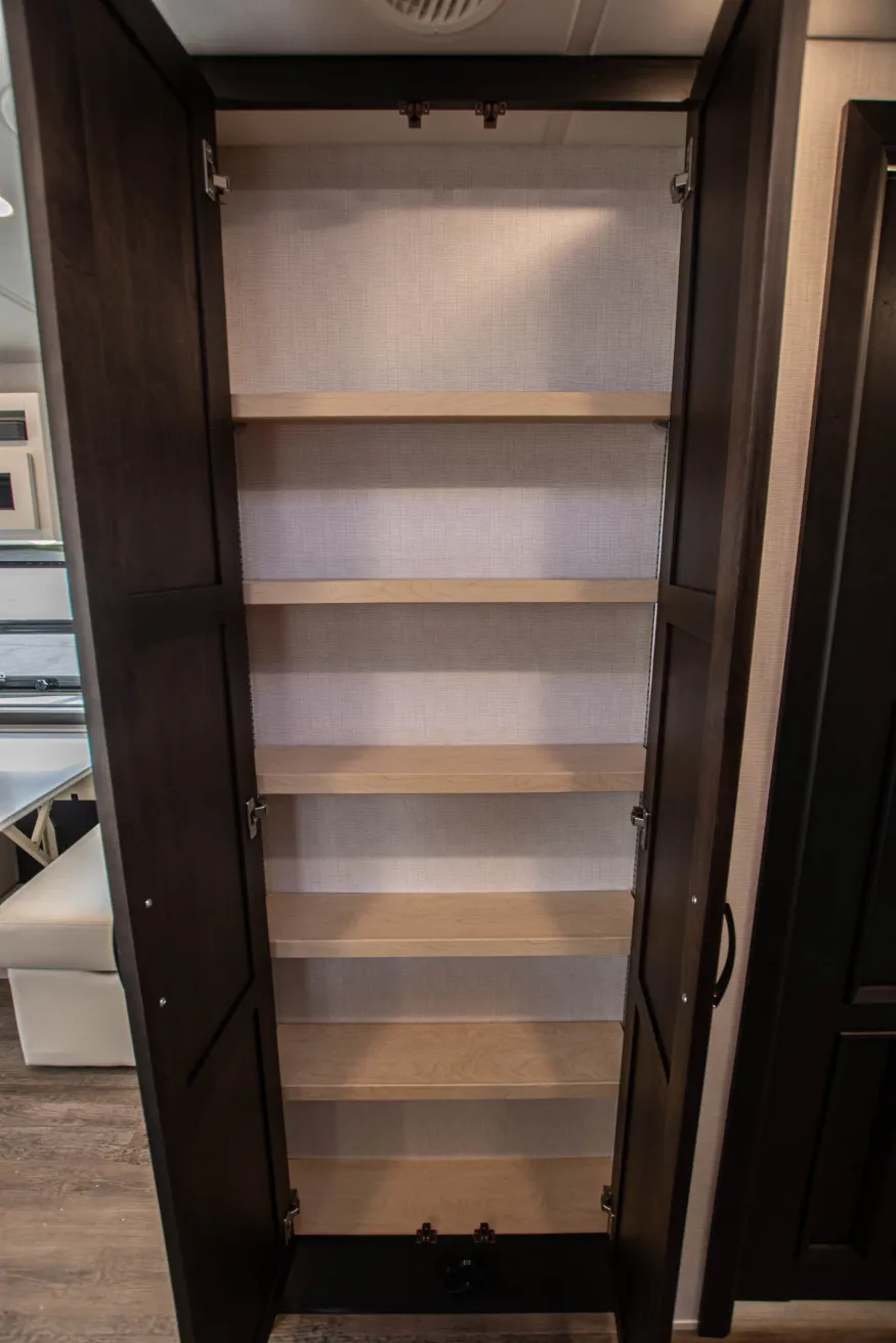 2026 Newmar Bay Star 3225 | Photo 15 of 19