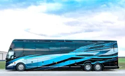 2026 Emerald Luxury Coaches Prevost H3-45 Triple Slide | Thumbnail Photo 19 of 23