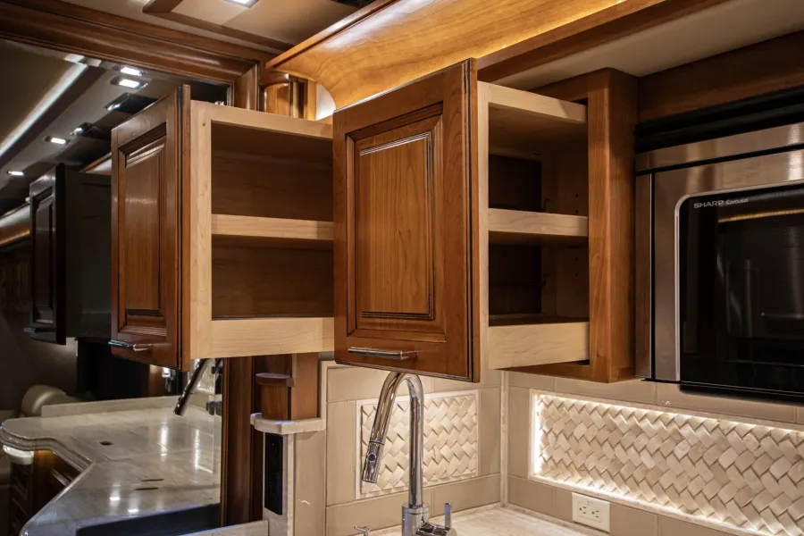 2018 Tiffin Allegro Bus 45OPP | Photo 22 of 33