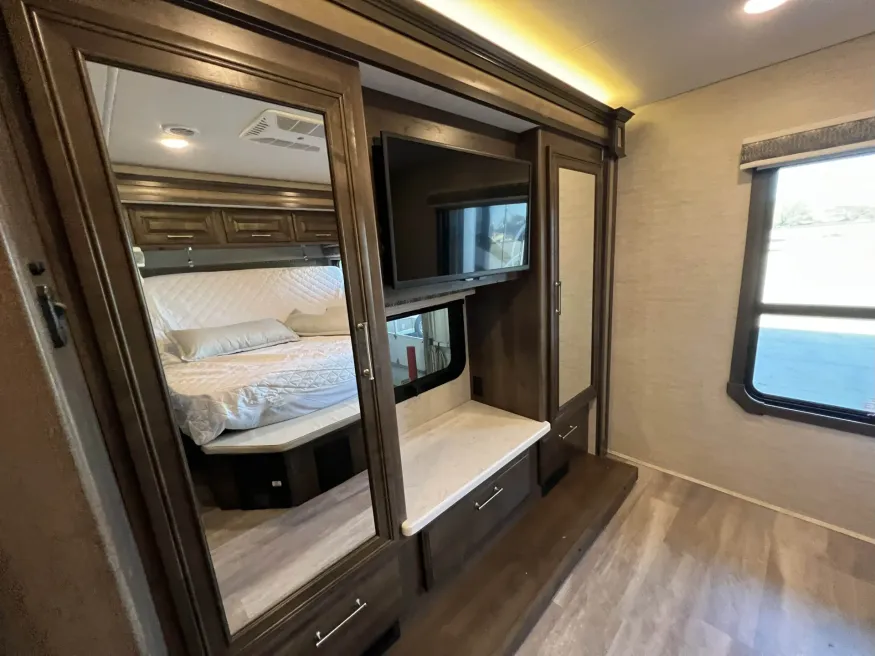 2022 Entegra Accolade 37M | Photo 19 of 19