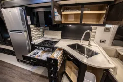 2026 Newmar Canyon Star 3947 | Thumbnail Photo 19 of 27