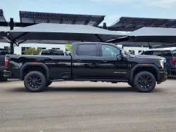 2025 GMC Sierra 2500HD AT4 | Thumbnail Photo 1 of 32
