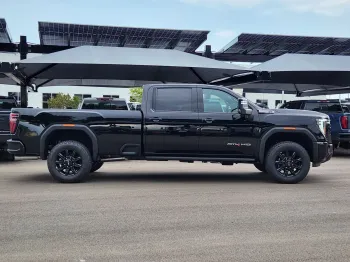 2025 GMC Sierra 2500HD AT4
