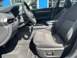 2023 Nissan Altima 2.5 SV | Thumbnail Photo 13 of 19