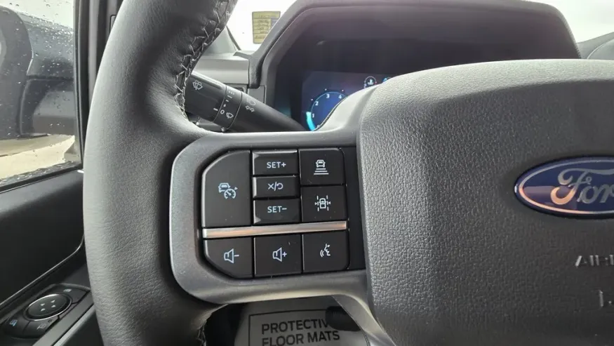 2025 Ford F-150 | Photo 17 of 29
