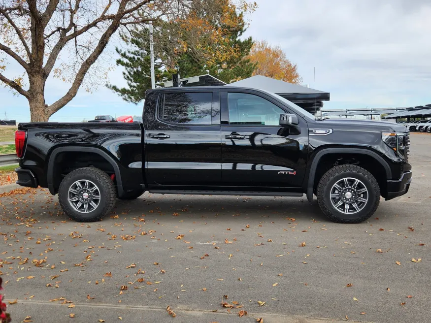 2026 GMC Sierra 1500 AT4 | Photo 1 of 31