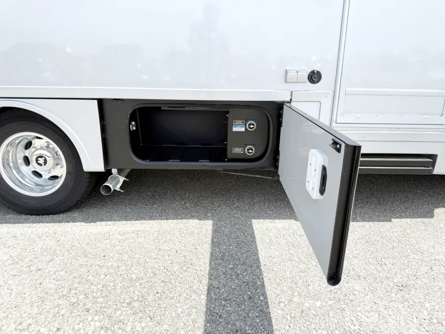 2026 Winnebago Navion 24D | Photo 21 of 23