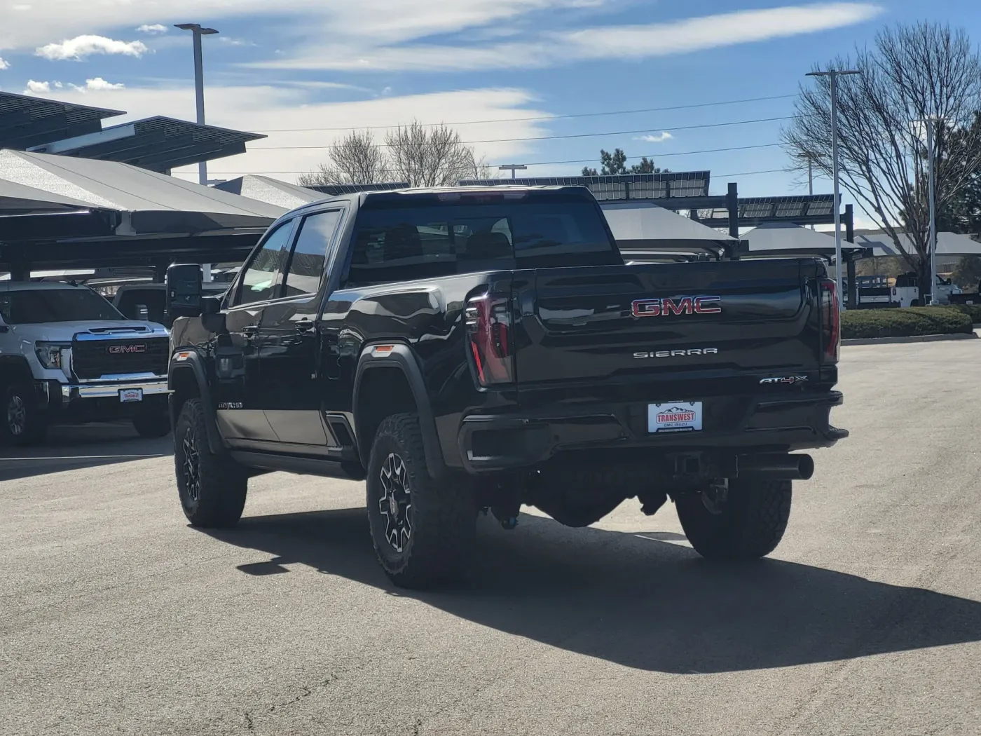 2026 GMC Sierra 2500HD AT4X | Photo 4 of 33