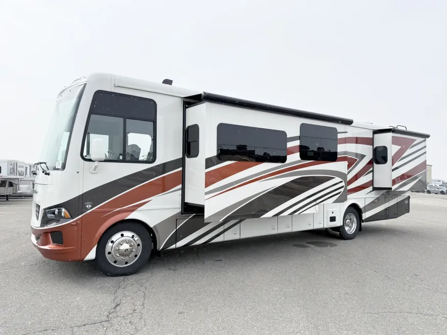 2022 Newmar Bay Star 3626 | Photo 22 of 30