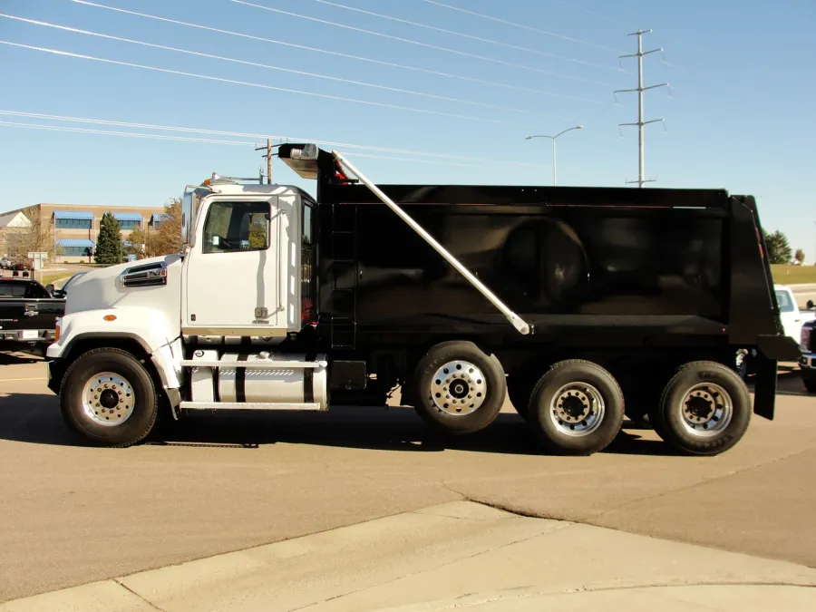 2018 Western Star 4700 | Photo 7 of 22