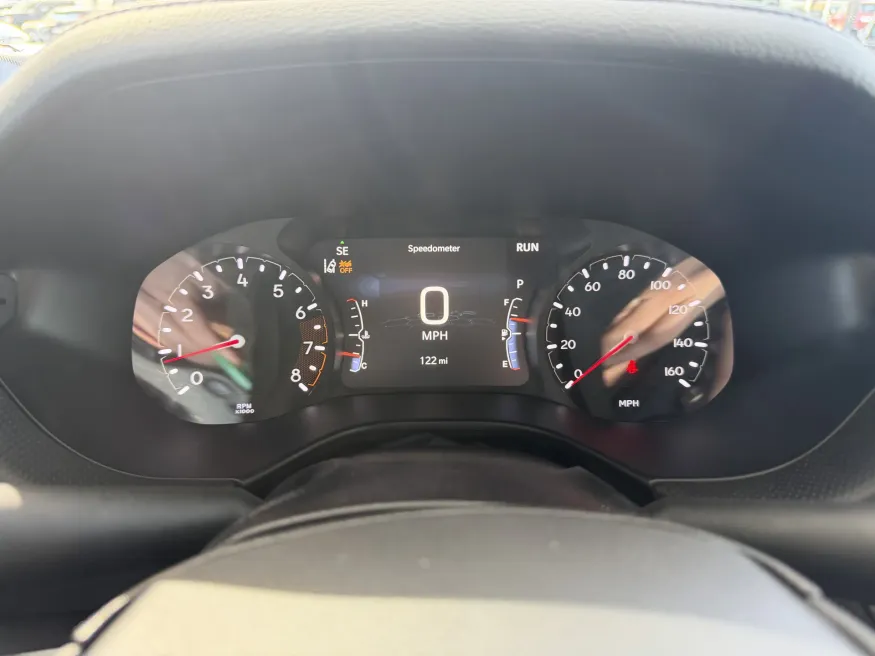 2026 Jeep Compass Latitude | Photo 17 of 18